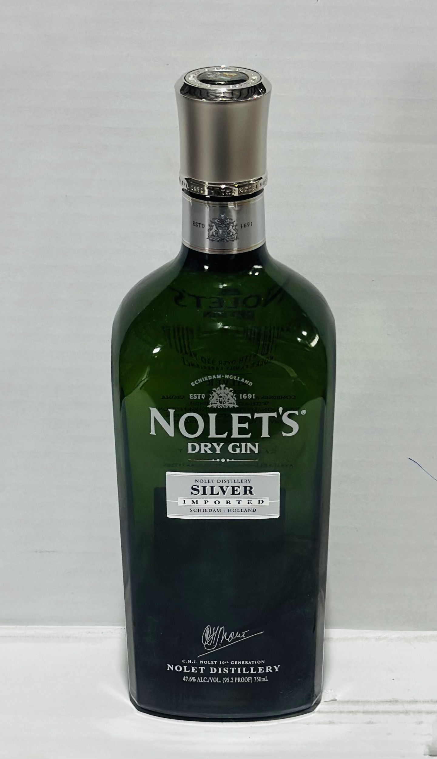 NOLET'S SILVER GIN 750