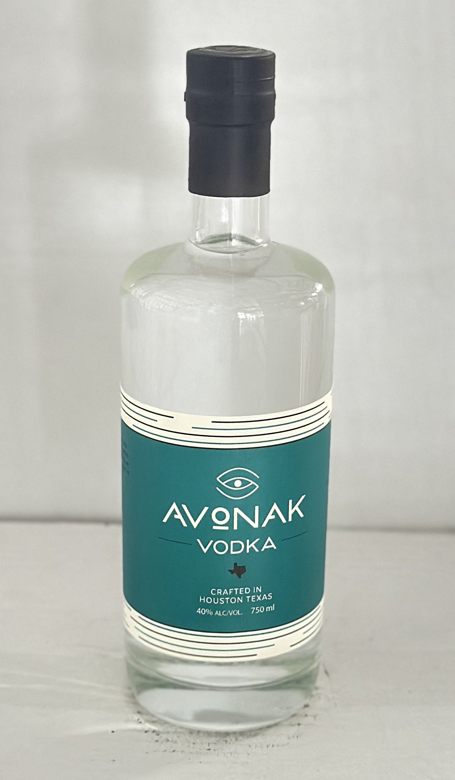 AVONAK VODKA 750